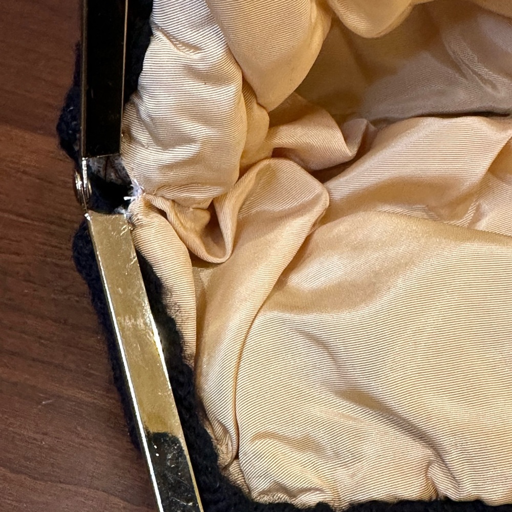 🌟HP🌟VTG 1960s Handmade Bright Floral & Navy Needlepoint Tapestry Handbag - Picture 9 of 14